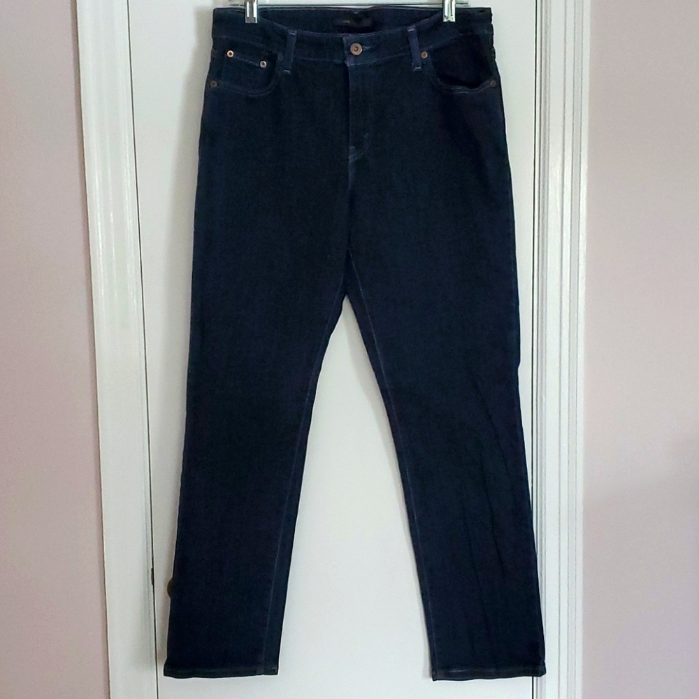 Women's Levi's Jeans